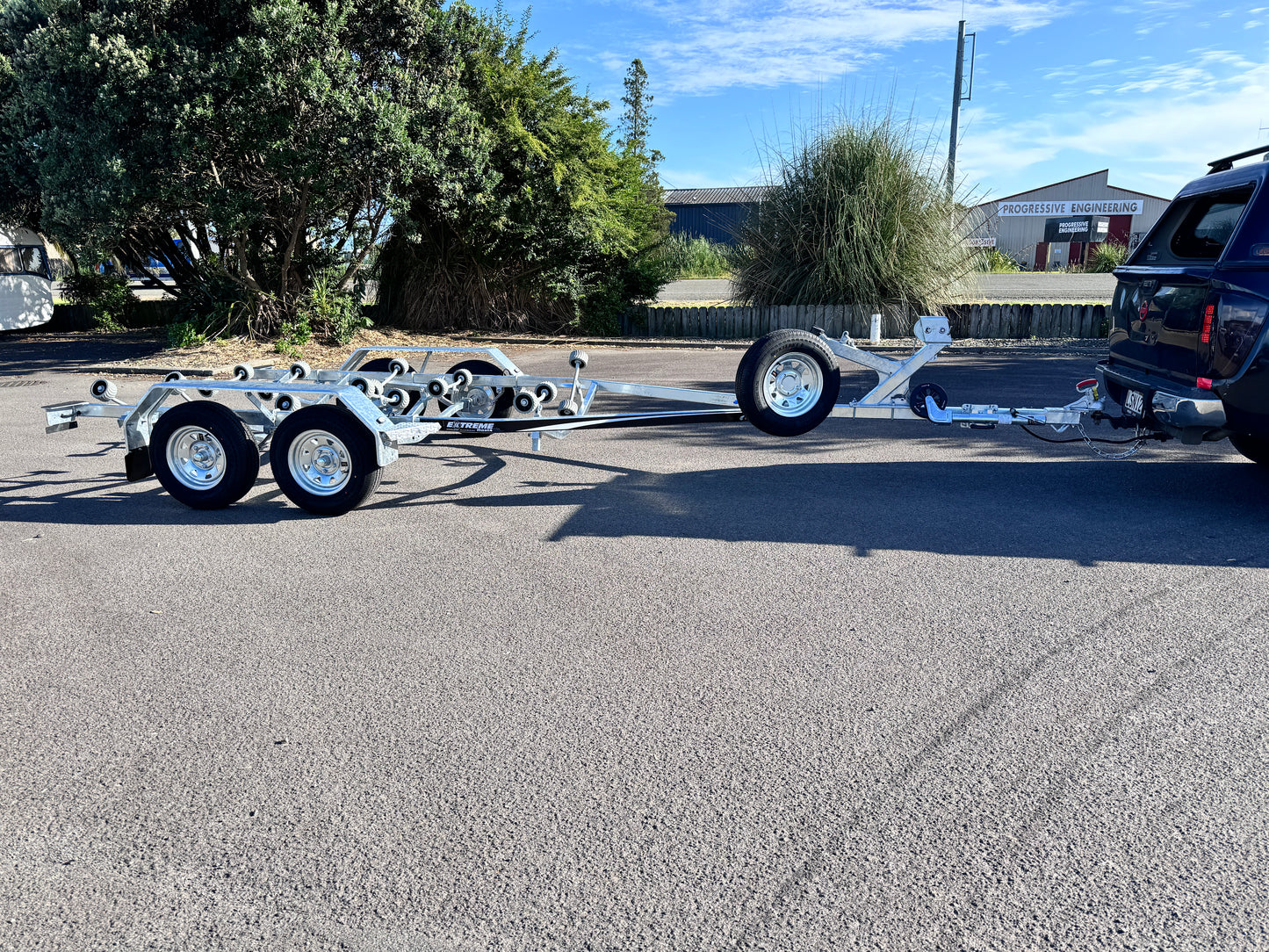 KT616 Boat Trailer - Tandem Axle - Boat size 6 - 6.5 metres