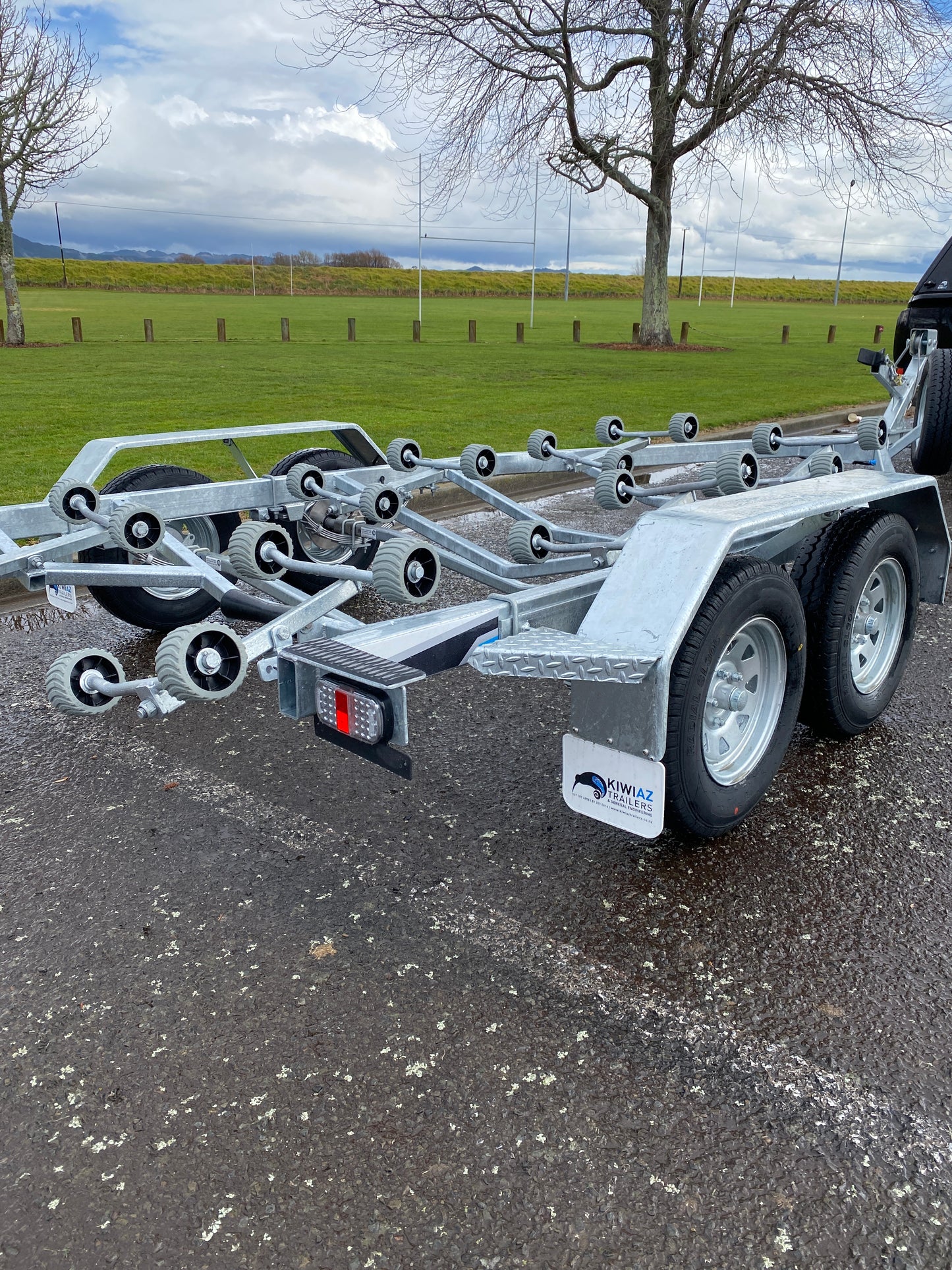 KTB646 Boat Trailer - Braked - Tandem Axle - Boat size 6 - 6.5 metres